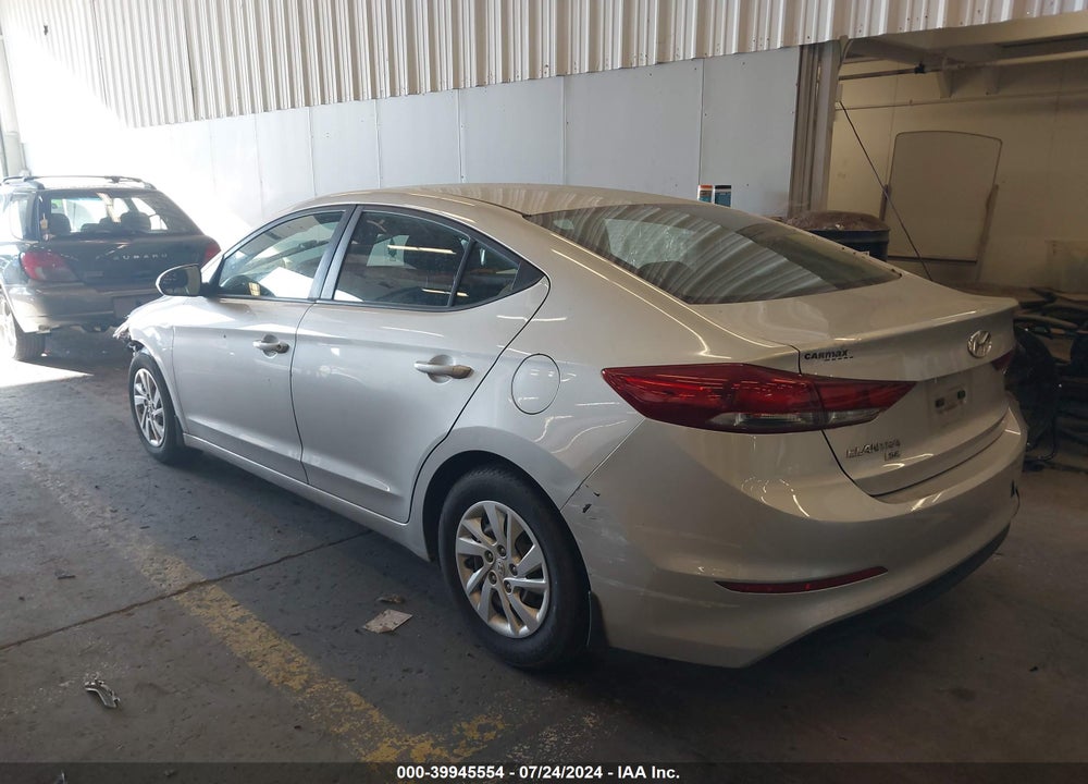 2018 HYUNDAI ELANTRA SE VIN: 5NPD74LF8JH351344