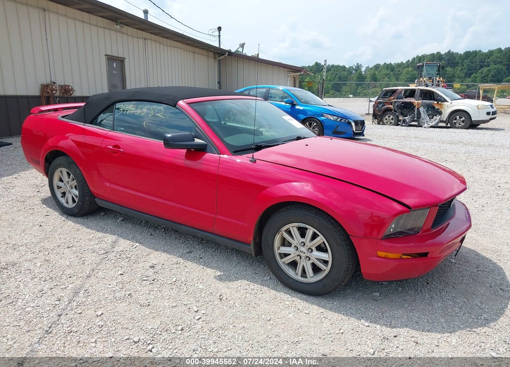 2005 FORD MUSTANG VIN: 1ZVFT84N155208868