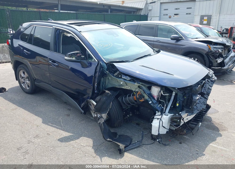 2024 TOYOTA RAV4 XLE VIN: 2T3P1RFV9RW413482