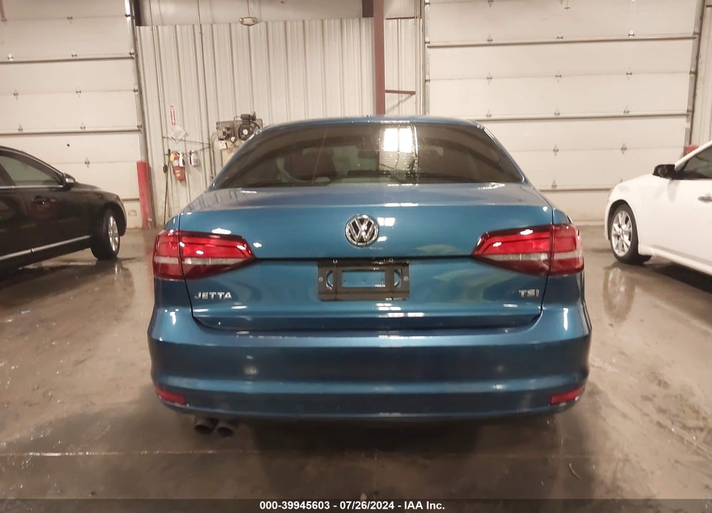 2017 VOLKSWAGEN JETTA 1.4T S VIN: 3VW2B7AJ6HM404588
