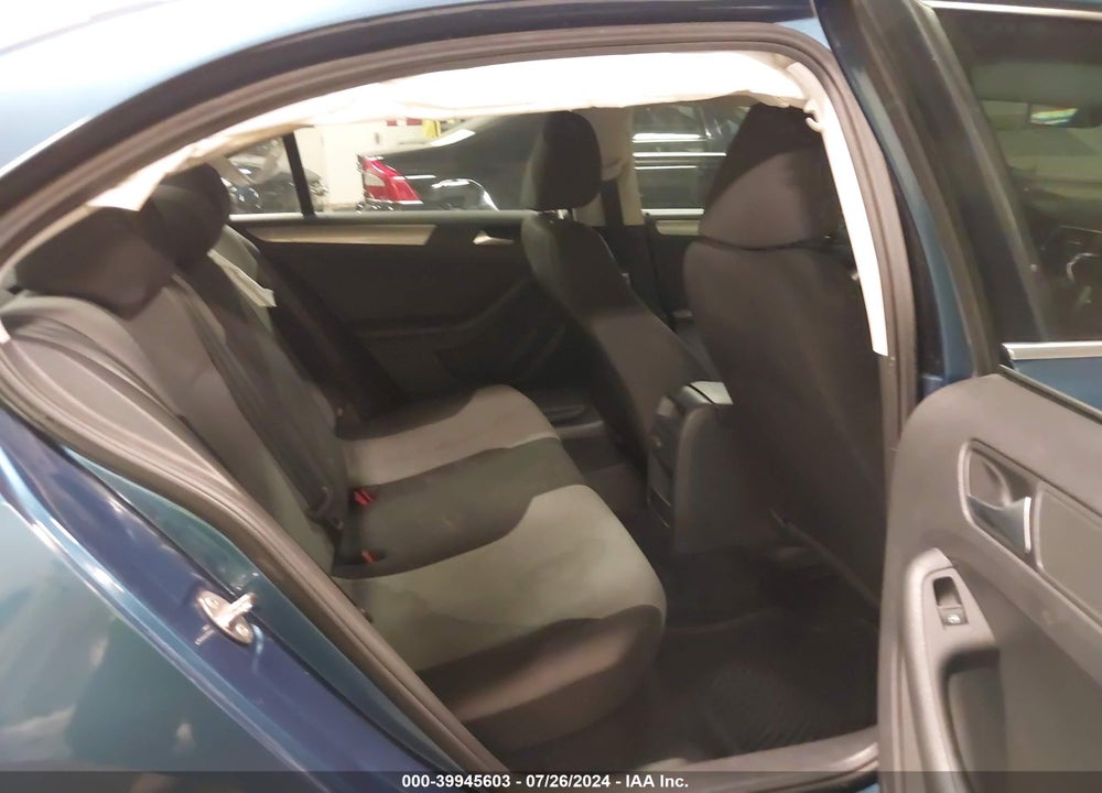 2017 VOLKSWAGEN JETTA 1.4T S VIN: 3VW2B7AJ6HM404588