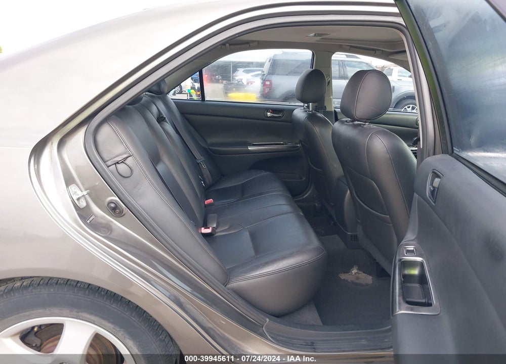 2004 TOYOTA CAMRY SE V6 VIN: 4T1BA32K64U020009