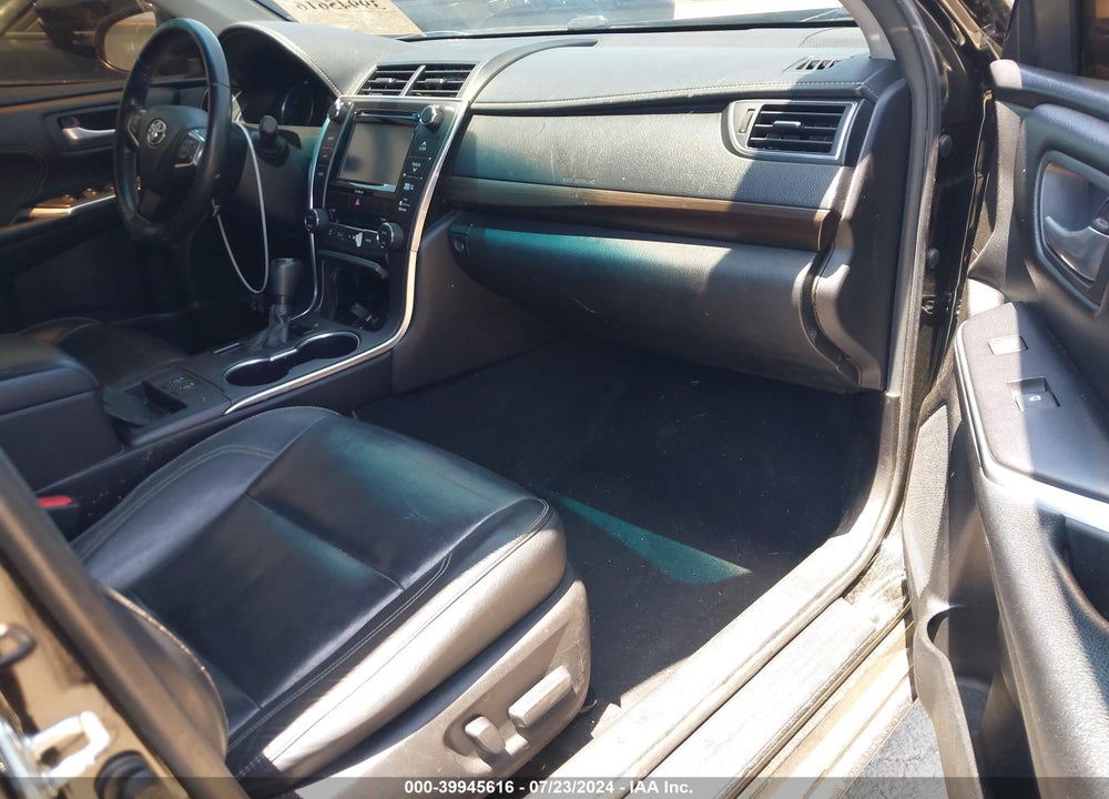 2016 TOYOTA CAMRY XLE VIN: 4T4BF1FK5GR567122