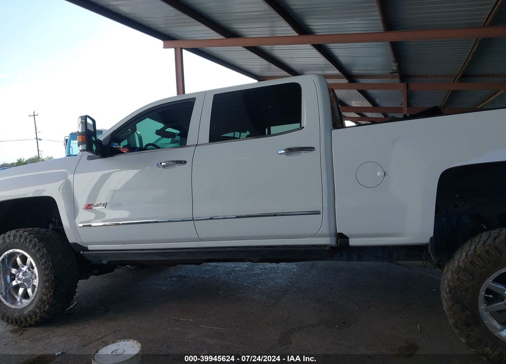 2017 CHEVROLET SILVERADO 2500HD LTZ VIN: 1GC1KWEY1HF158596