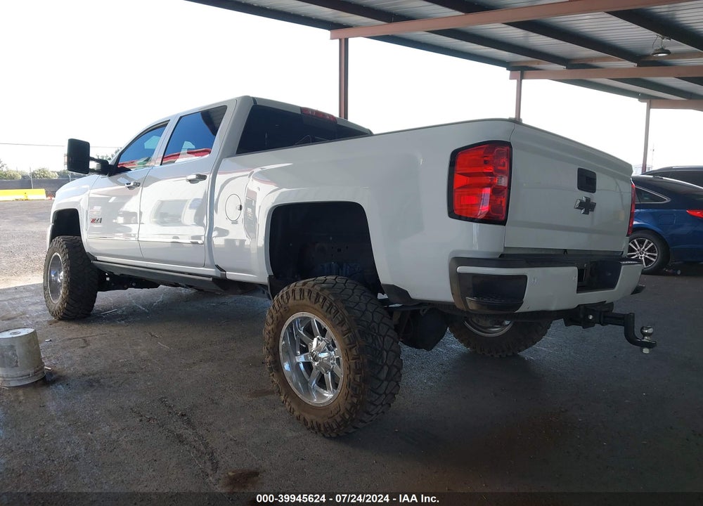 2017 CHEVROLET SILVERADO 2500HD LTZ VIN: 1GC1KWEY1HF158596