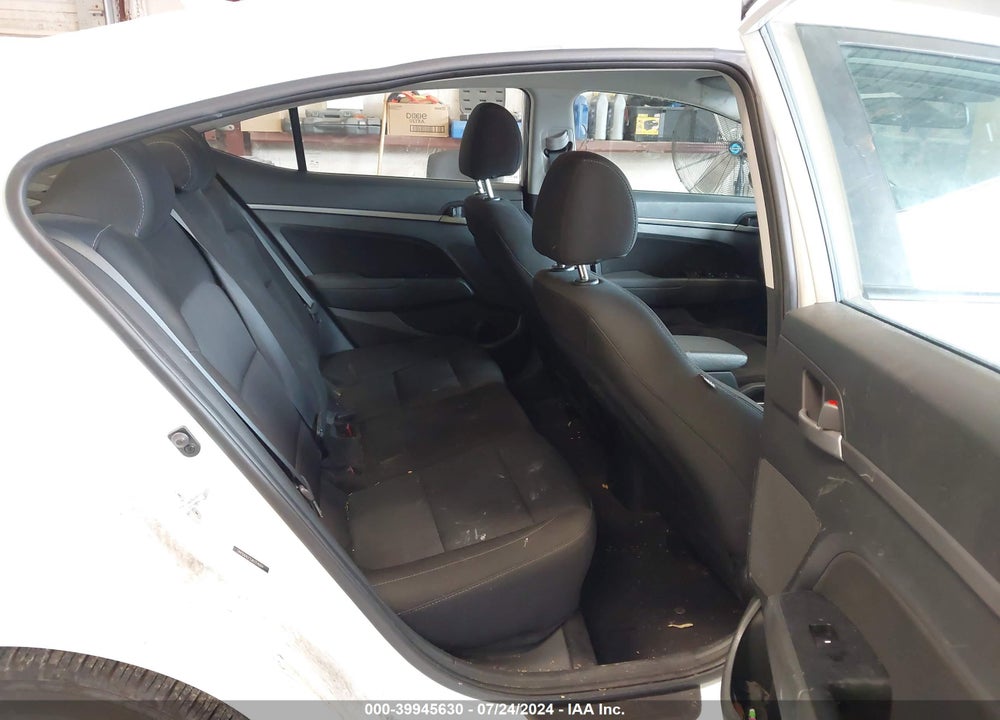 2018 HYUNDAI ELANTRA SEL VIN: 5NPD84LF5JH314684