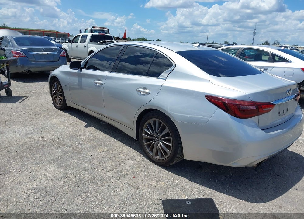 2018 INFINITI Q50 3.0T LUXE VIN: JN1EV7AP1JM363903