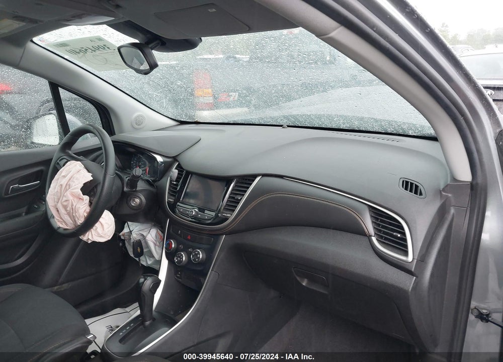 2020 CHEVROLET TRAX FWD LS VIN: 3GNCJKSB7LL164039
