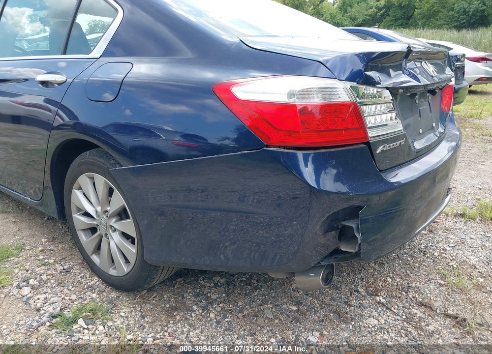 2015 HONDA ACCORD EX-L V-6 VIN: 1HGCR3F88FA038355