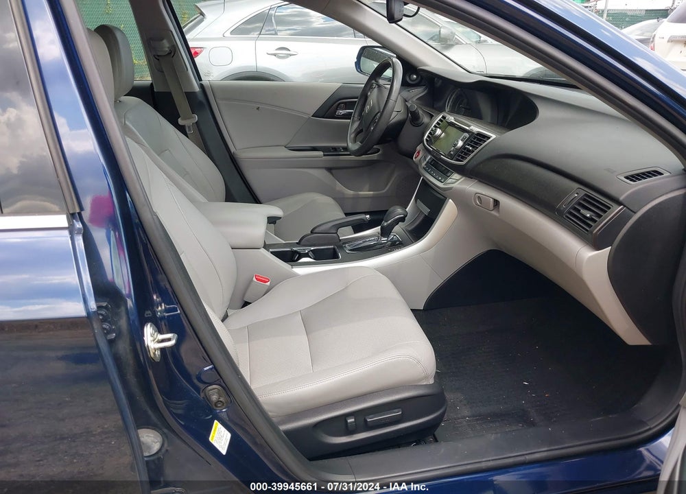 2015 HONDA ACCORD EX-L V-6 VIN: 1HGCR3F88FA038355