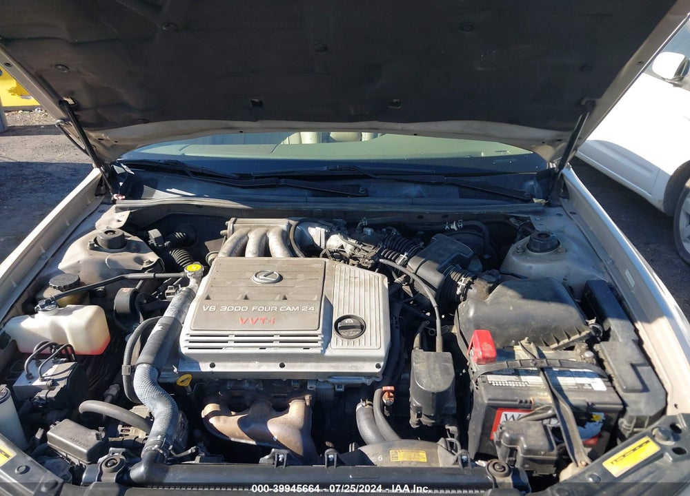 2001 LEXUS ES 300 VIN: JT8BF28G210316181