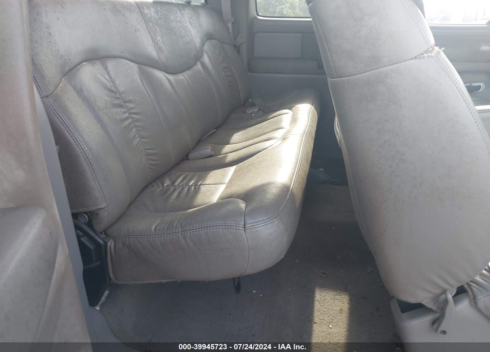 1999 CHEVROLET SILVERADO 1500 LS VIN: 1GCEK19T6XE161128