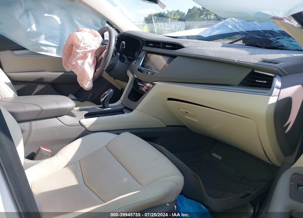 2019 CADILLAC XT5 LUXURY VIN: 1GYKNDRS2KZ288652