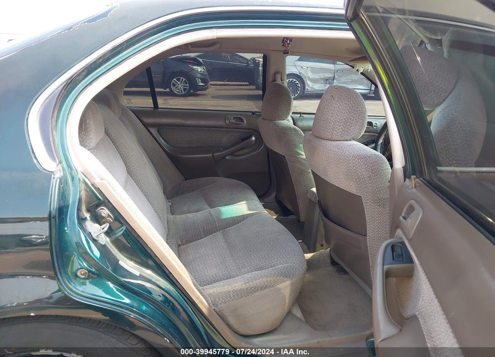 1999 HONDA CIVIC LX VIN: 1HGEJ6677XL060636