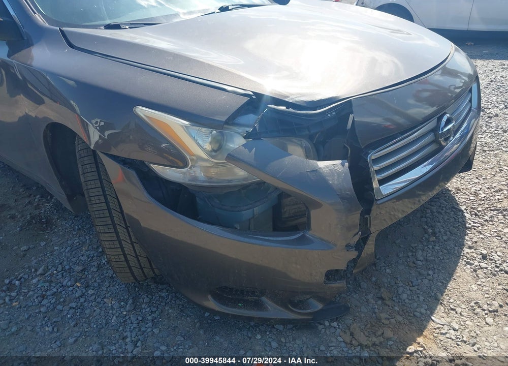 2013 NISSAN MAXIMA 3.5 S VIN: 1N4AA5AP9DC838077