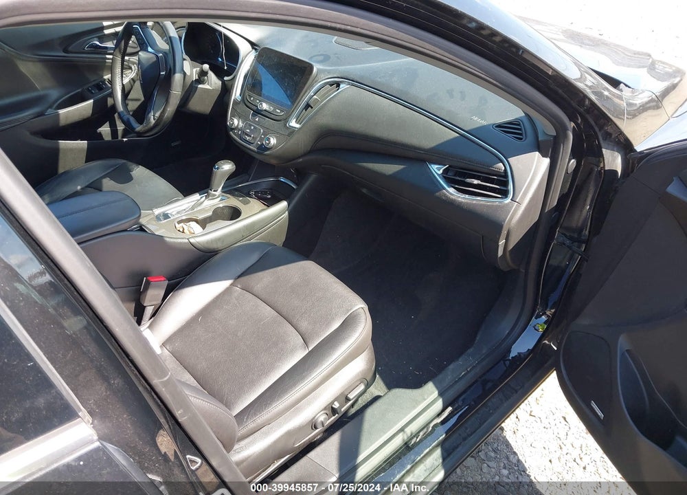 2018 CHEVROLET MALIBU LT VIN: 1G1ZD5ST9JF290486