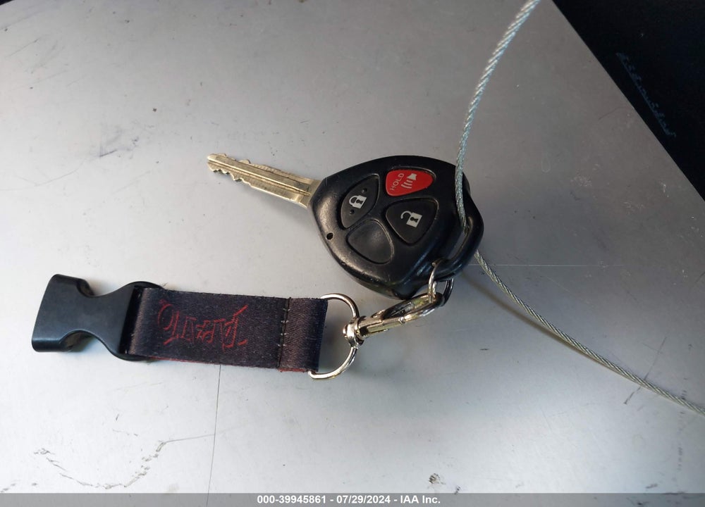 2016 TOYOTA YARIS SE VIN: VNKKTUD3XGA057541