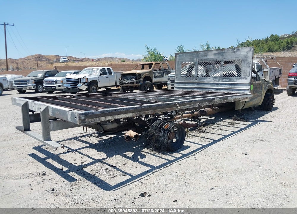 2011 FORD F-550 CHASSIS XL VIN: 1FDUF5GT4BEC38397
