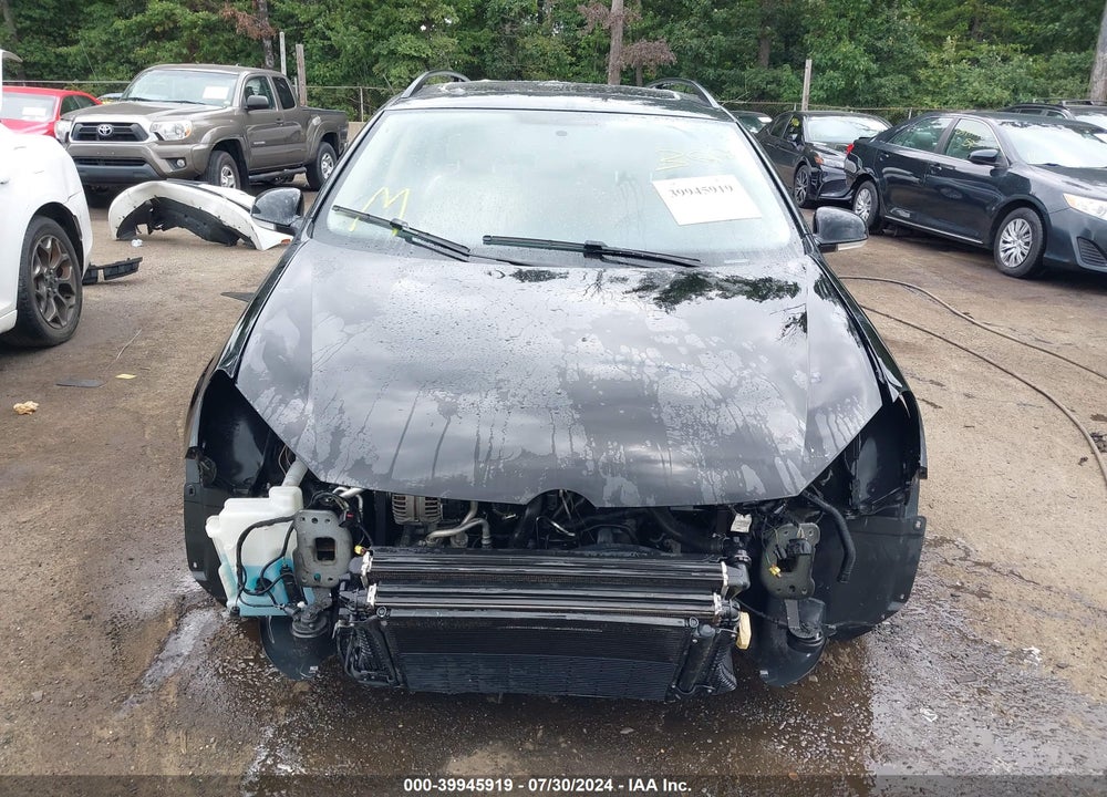 2014 VOLKSWAGEN JETTA SPORTWAGEN 2.0L TDI VIN: 3VWPL7AJ4EM605923