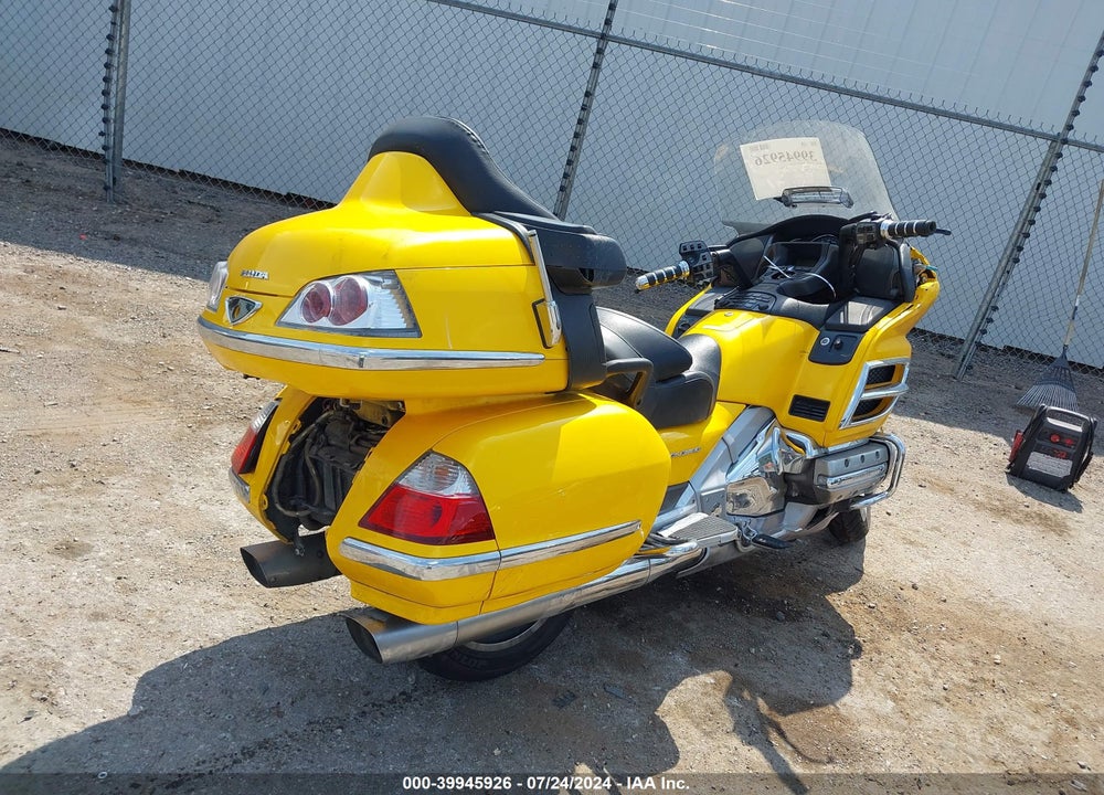 2009 HONDA GL1800 VIN: 1HFSC47G29A800628
