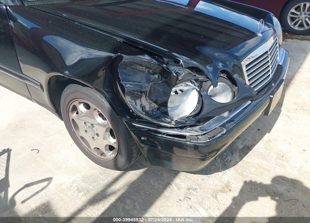 1999 MERCEDES-BENZ E 320 VIN: WDBJF65H2XA885342