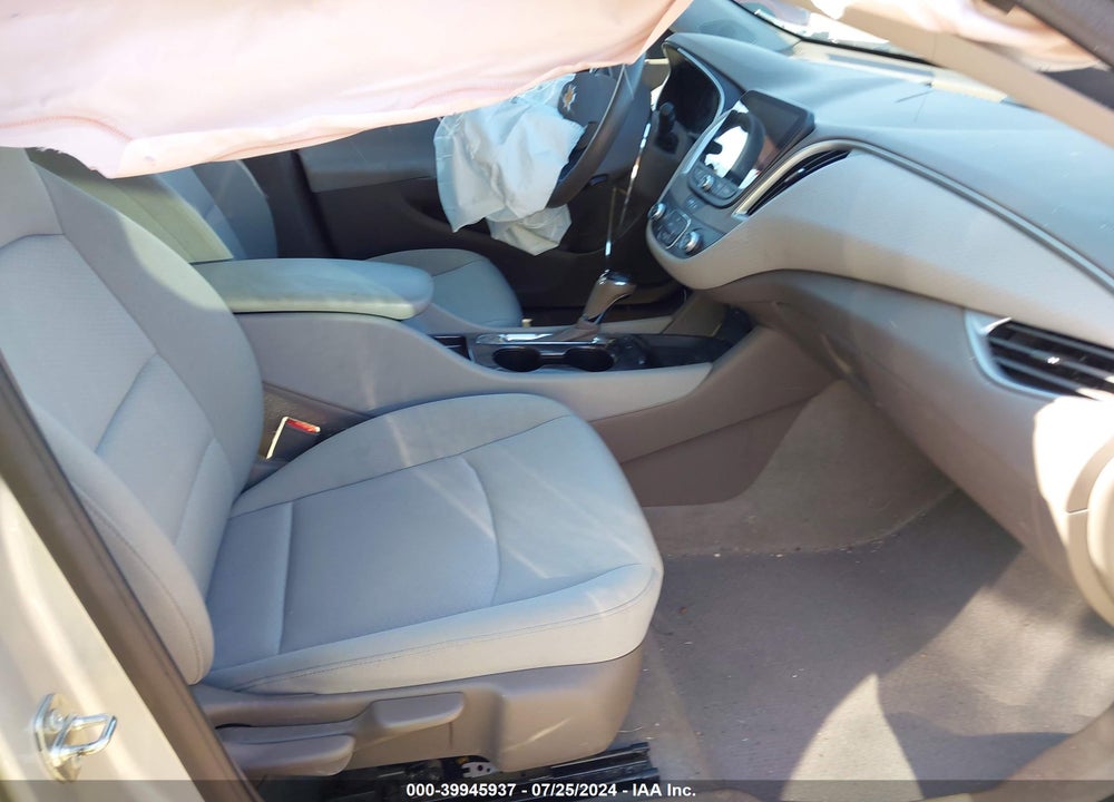 2020 CHEVROLET MALIBU FWD LS VIN: 1G1ZB5STXLF010986