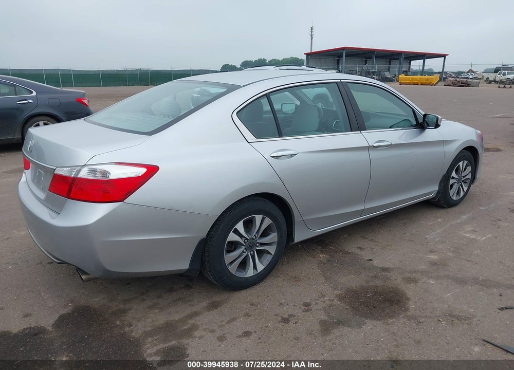 2013 HONDA ACCORD LX VIN: 1HGCR2F30DA008195