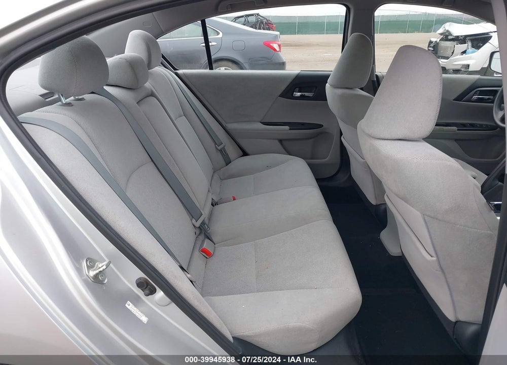2013 HONDA ACCORD LX VIN: 1HGCR2F30DA008195