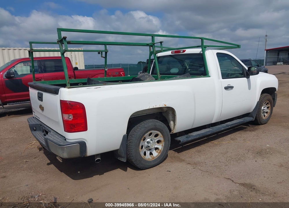 2010 CHEVROLET SILVERADO 1500 WORK TRUCK VIN: 1GCPCPEA2AZ262180