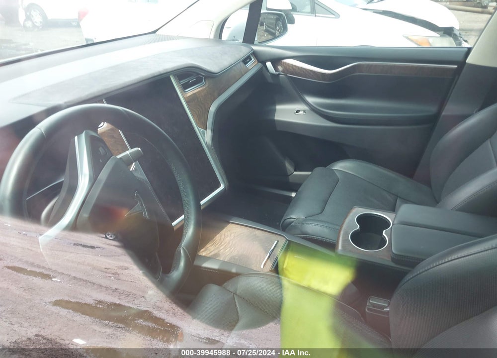 2016 TESLA MODEL X 60D/70D/75D/90D VIN: 5YJXCAE25GF022898