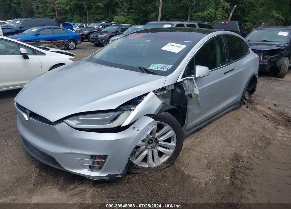 2016 TESLA MODEL X 60D/70D/75D/90D VIN: 5YJXCAE25GF022898