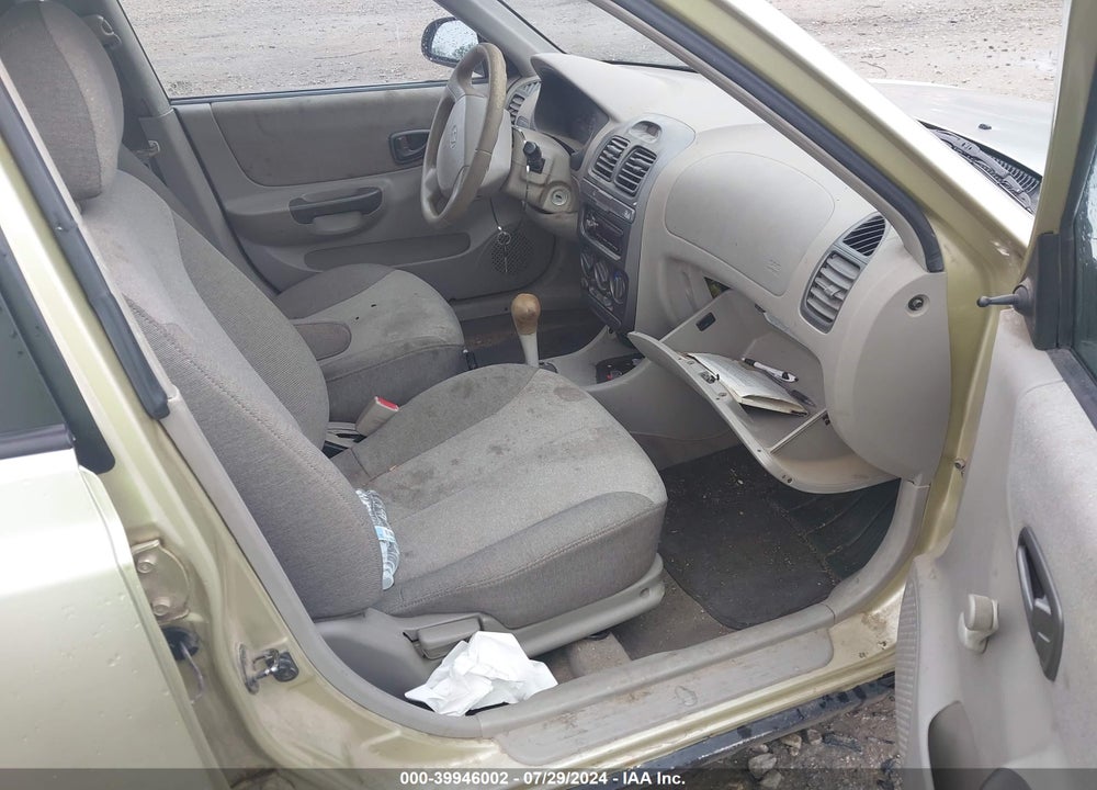 2001 HYUNDAI ACCENT GL VIN: KMHCG45C31U247344