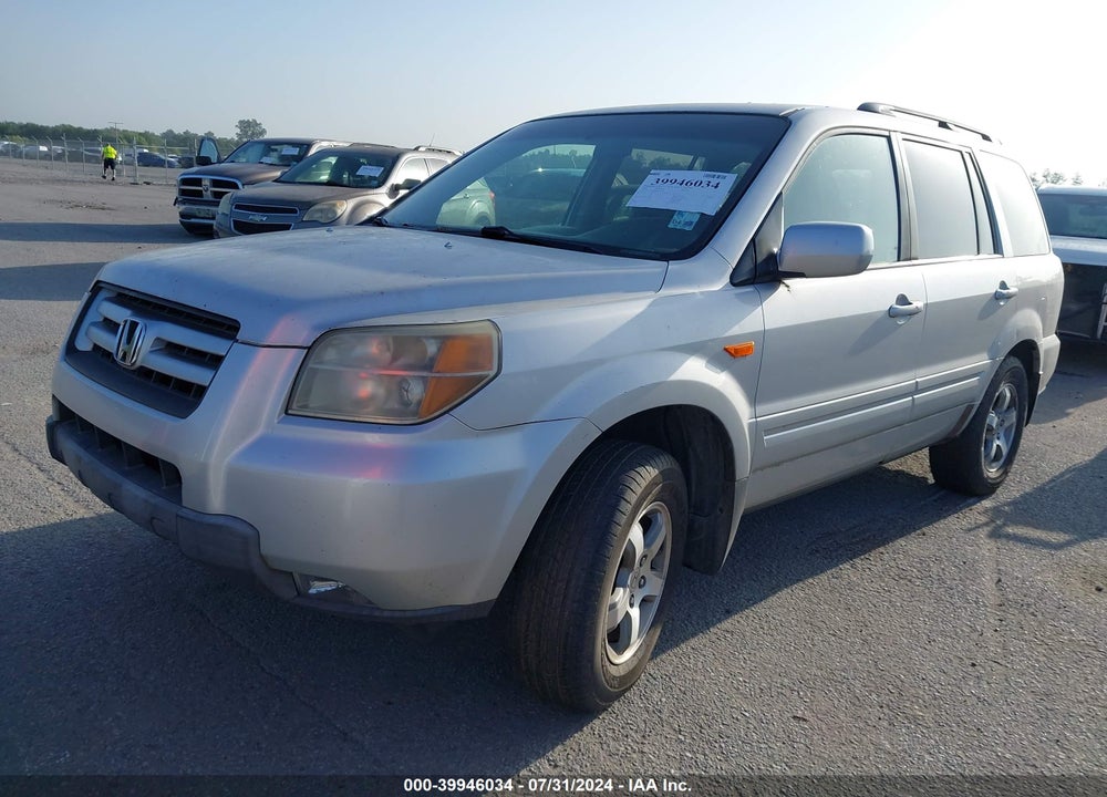 2008 HONDA PILOT SE VIN: 5FNYF28398B030560