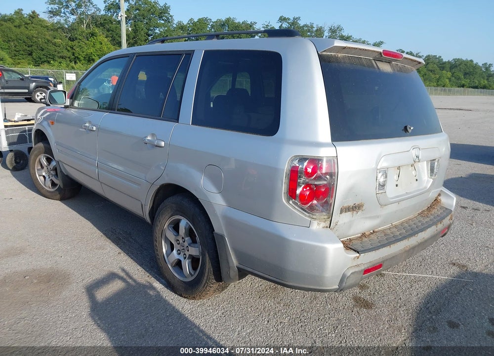 2008 HONDA PILOT SE VIN: 5FNYF28398B030560