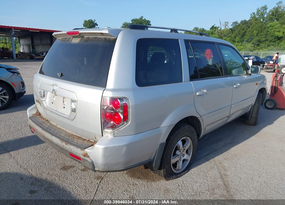 2008 HONDA PILOT SE VIN: 5FNYF28398B030560