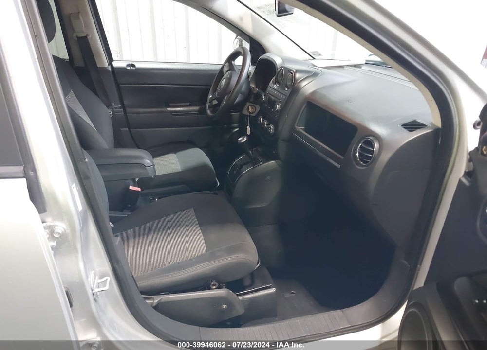 2011 JEEP COMPASS VIN: 1J4NF1FB9BD235232