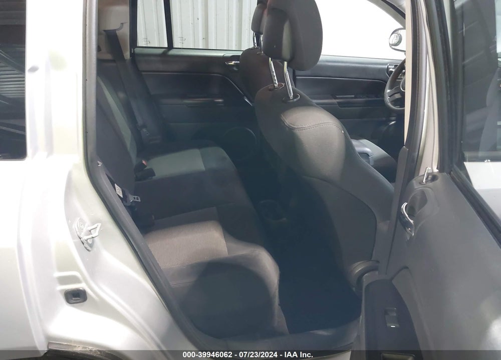 2011 JEEP COMPASS VIN: 1J4NF1FB9BD235232