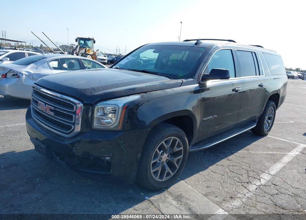 2018 GMC YUKON XL SLT VIN: 1GKS1GKC0JR184685