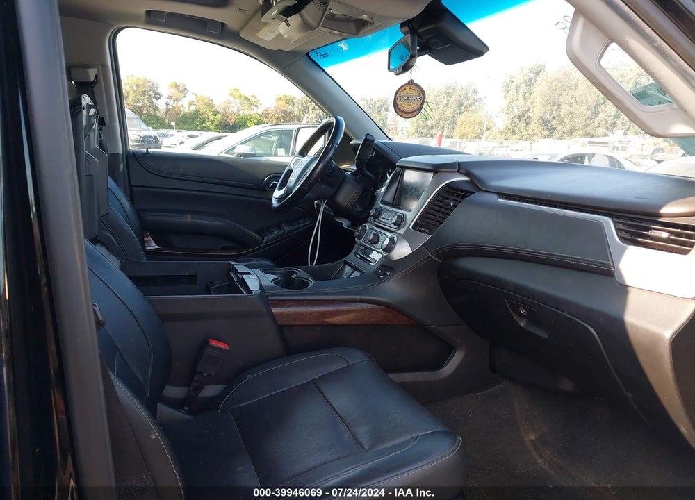 2018 GMC YUKON XL SLT VIN: 1GKS1GKC0JR184685