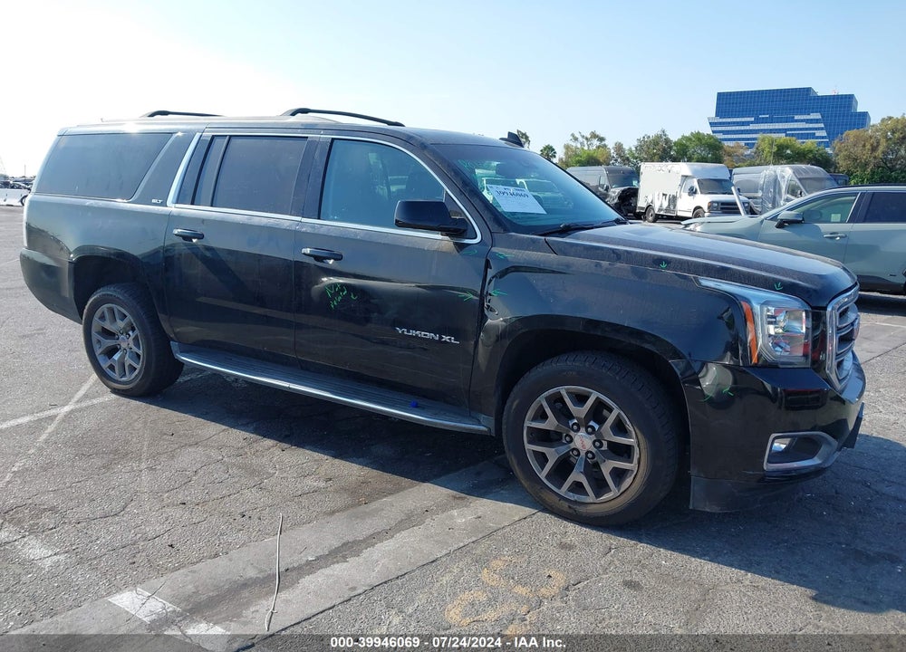 2018 GMC YUKON XL SLT VIN: 1GKS1GKC0JR184685