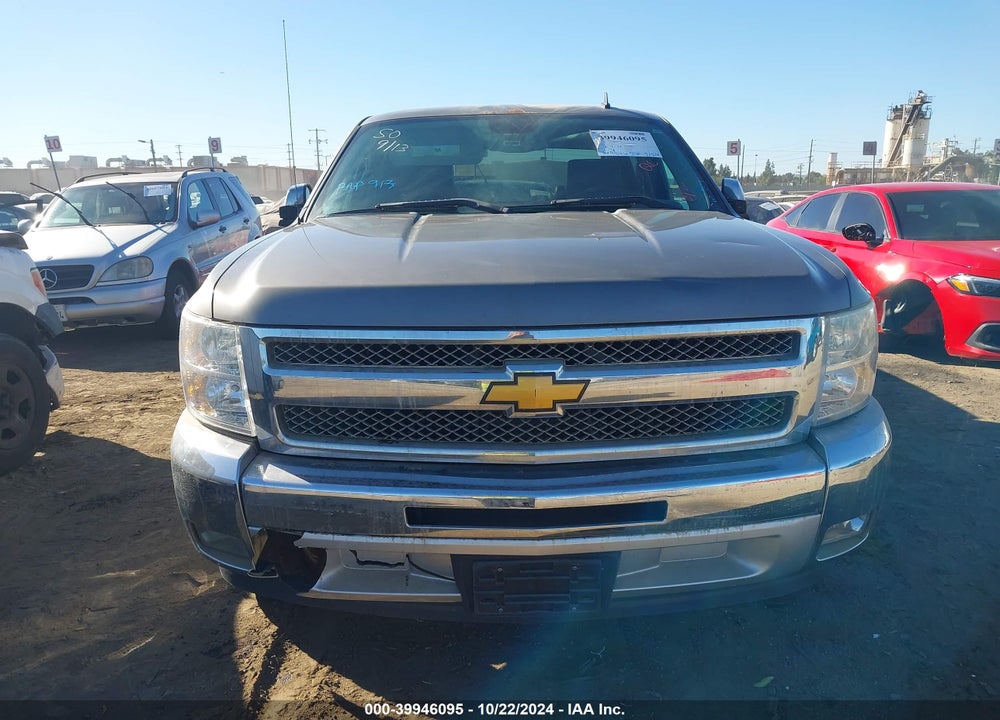 2013 CHEVROLET SILVERADO 1500 LT VIN: 3GCPCSE02DG272674