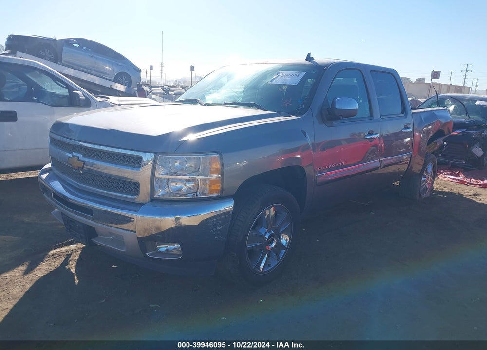 2013 CHEVROLET SILVERADO 1500 LT VIN: 3GCPCSE02DG272674