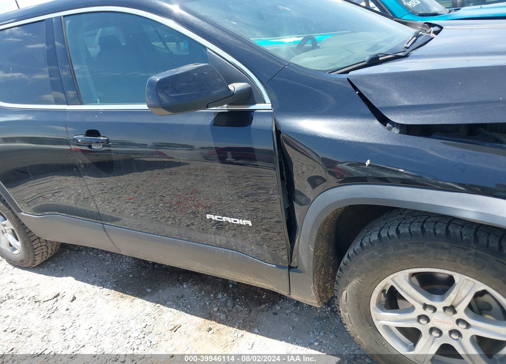 2018 GMC ACADIA SLE-1 VIN: 1GKKNRLAXJZ163890