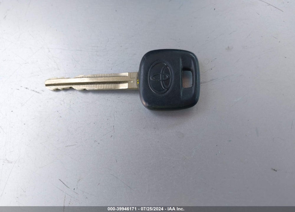 2007 TOYOTA FJ CRUISER VIN: JTEBU11F770026655
