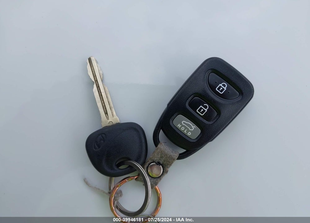 2015 HYUNDAI ELANTRA SE VIN: 5NPDH4AE6FH600111