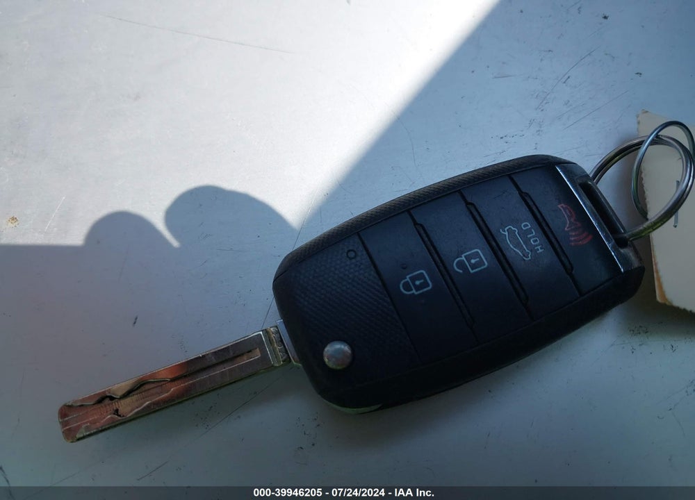2015 KIA OPTIMA LX VIN: KNAGM4A73F5592508