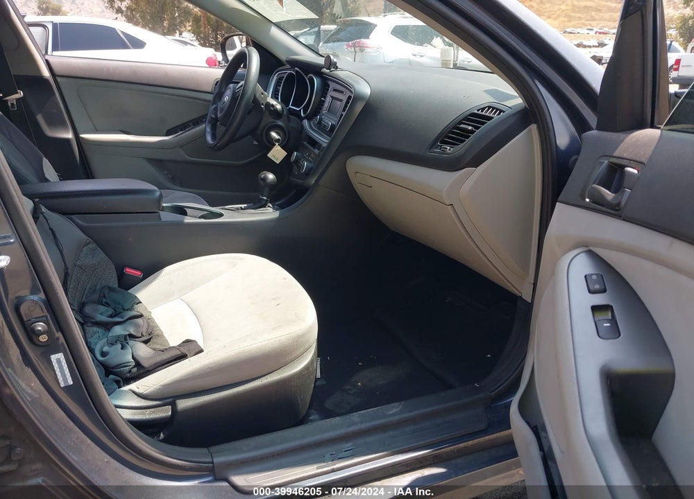 2015 KIA OPTIMA LX VIN: KNAGM4A73F5592508