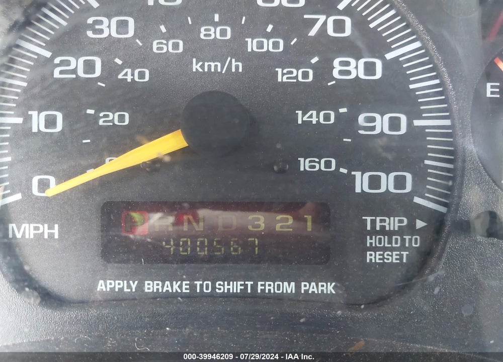 2000 CHEVROLET ASTRO VIN: 1GNDM19W3YB103486