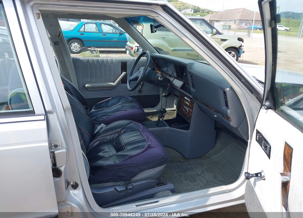 1988 DODGE ARIES LE VIN: 1B3BD46K0JF242901