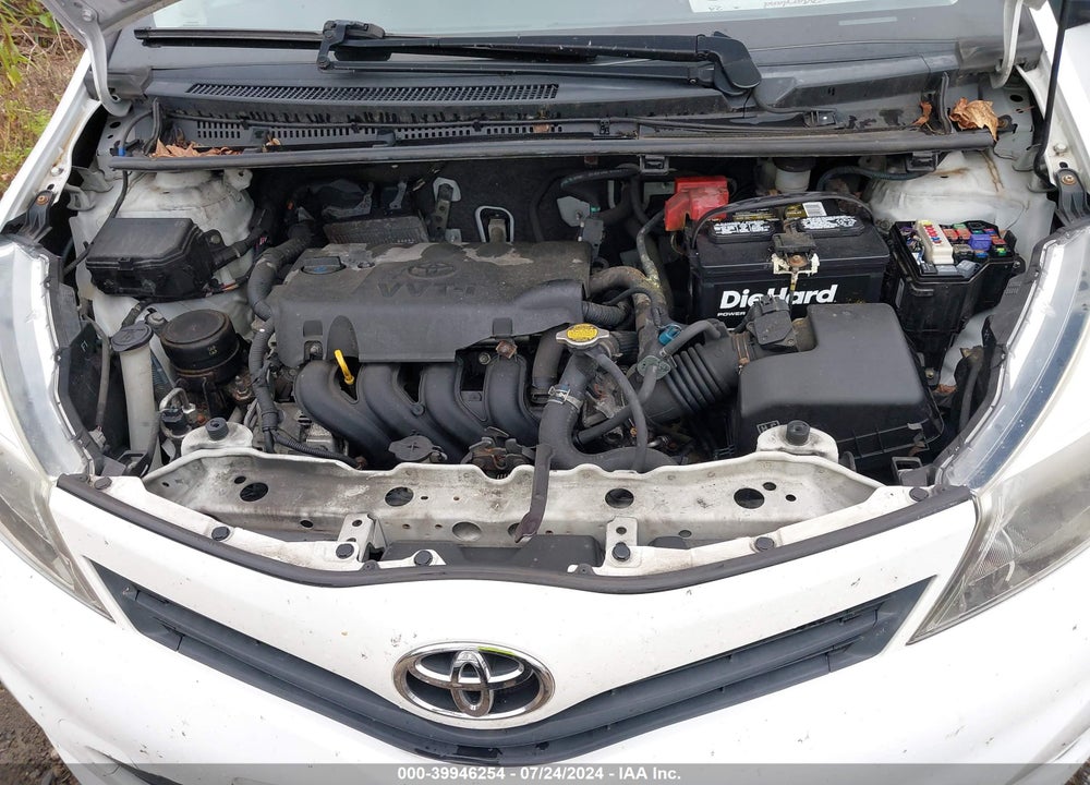 2014 TOYOTA YARIS VIN: VNKKTUD35EA007692